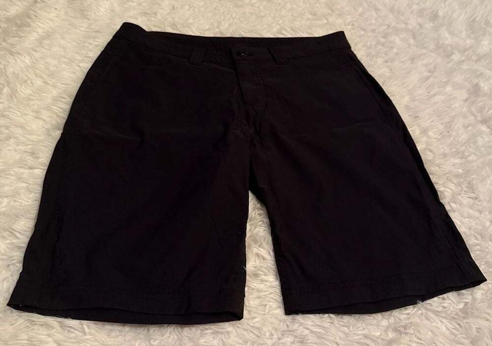 Eddie‎ Bauer Women's Horizon Guide Shorts Black Size 6